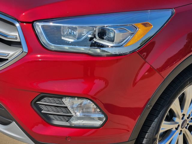 Used 2018 Ford Escape Titanium AWD/4WD image 9