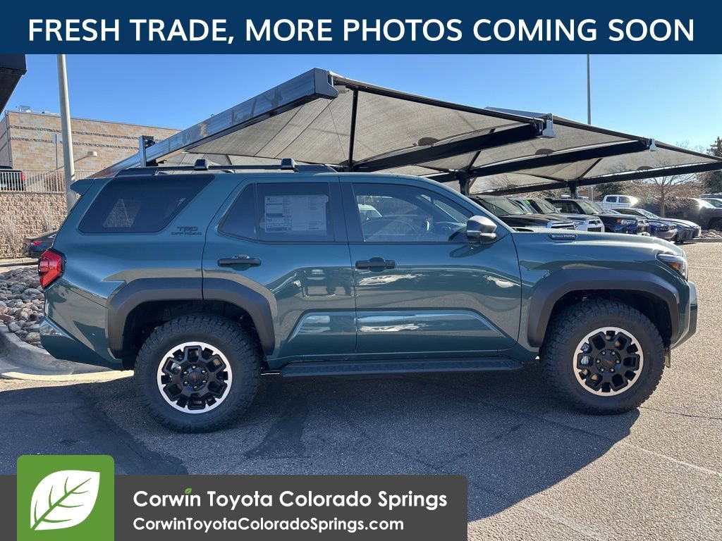 Used 2025 Toyota 4Runner 4WD image 7
