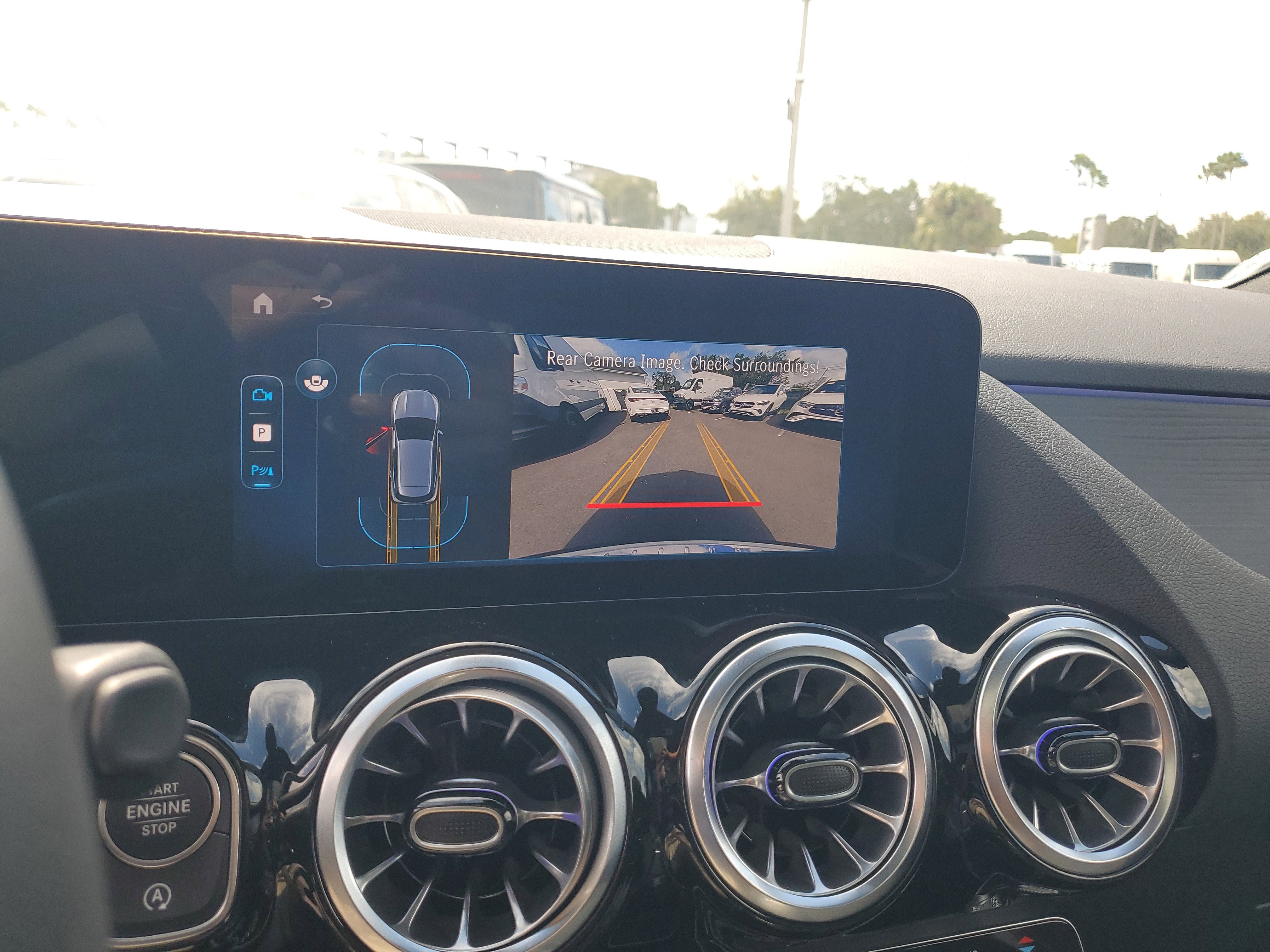 Certified 2025 Mercedes-Benz GLA 250 image 27