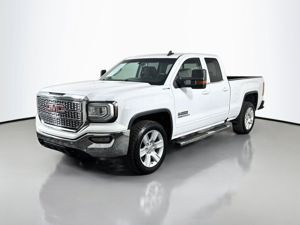 Used 2017 GMC Sierra 1500 SLE w/ Max Trailering Package