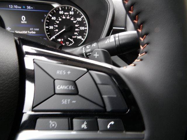 Used 2025 Nissan Altima 2.5 SR w/ SR Premium Package FWD image 31