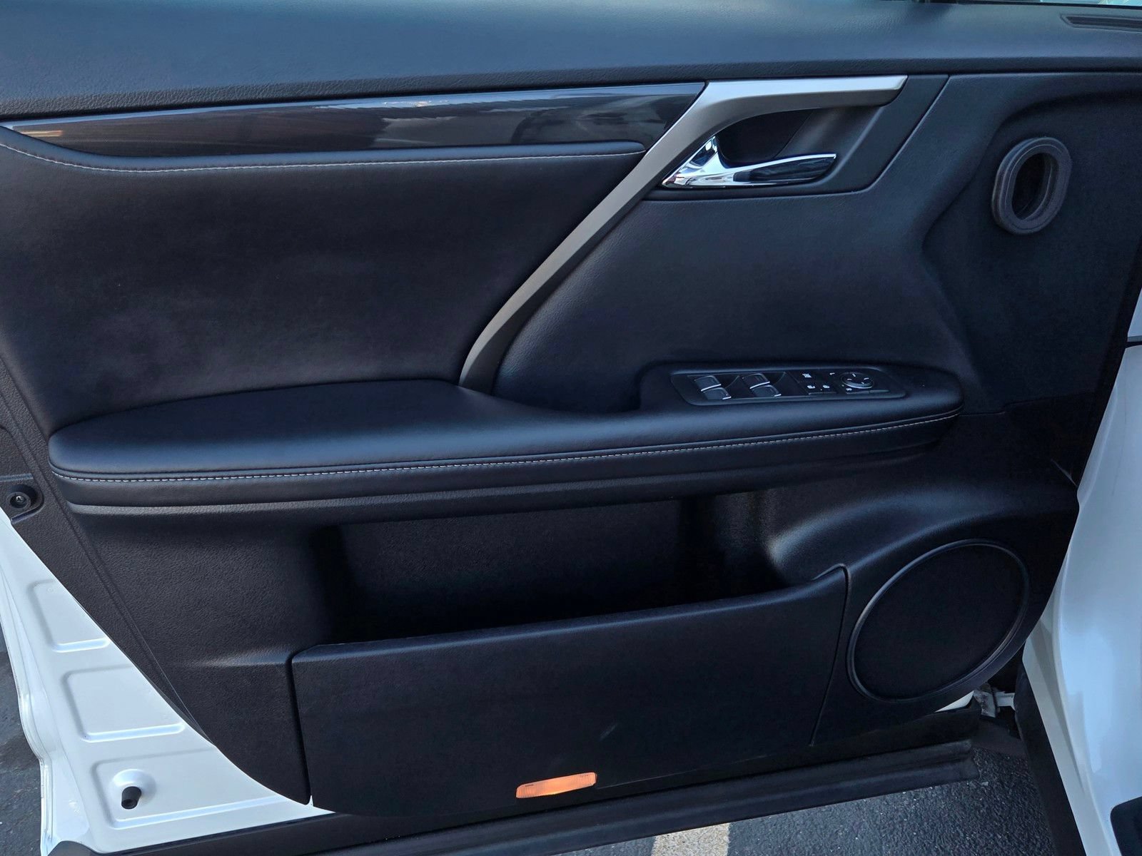 Used 2020 Lexus RX 350 AWD w/ Accessory Package image 9