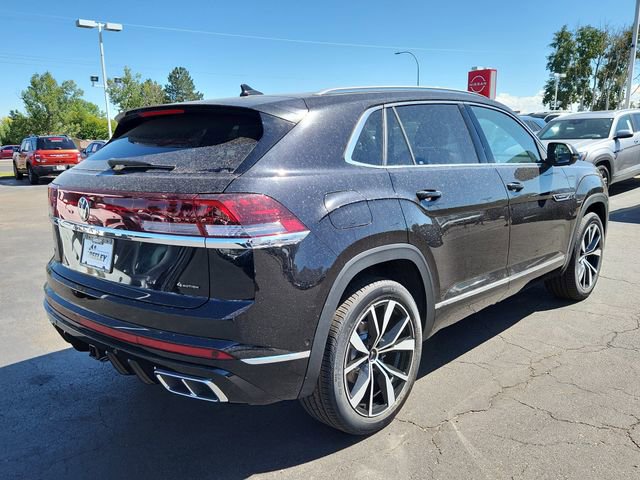 New 2026 Volkswagen Atlas Cross Sport SEL Premium R-Line image 3
