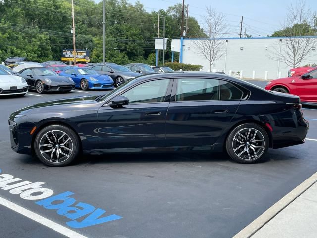 Used 2025 BMW 740i xDrive AWD/4WD image 14