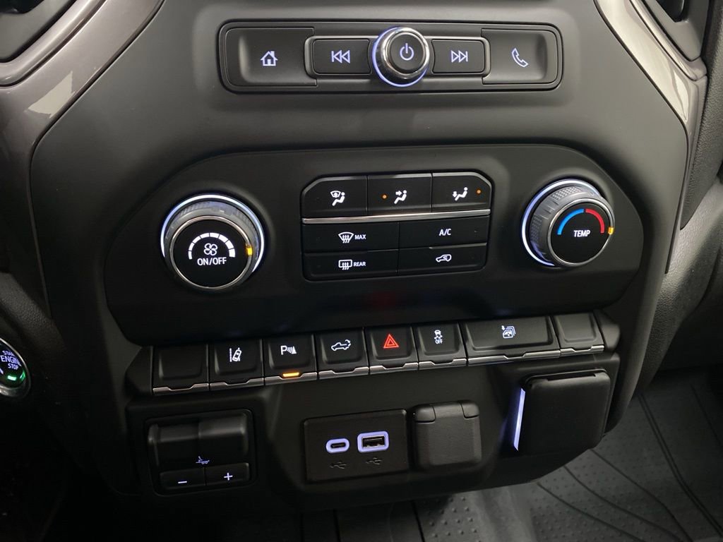 Used 2024 Chevrolet Silverado 2500 Custom w/ Custom Value Package image 19