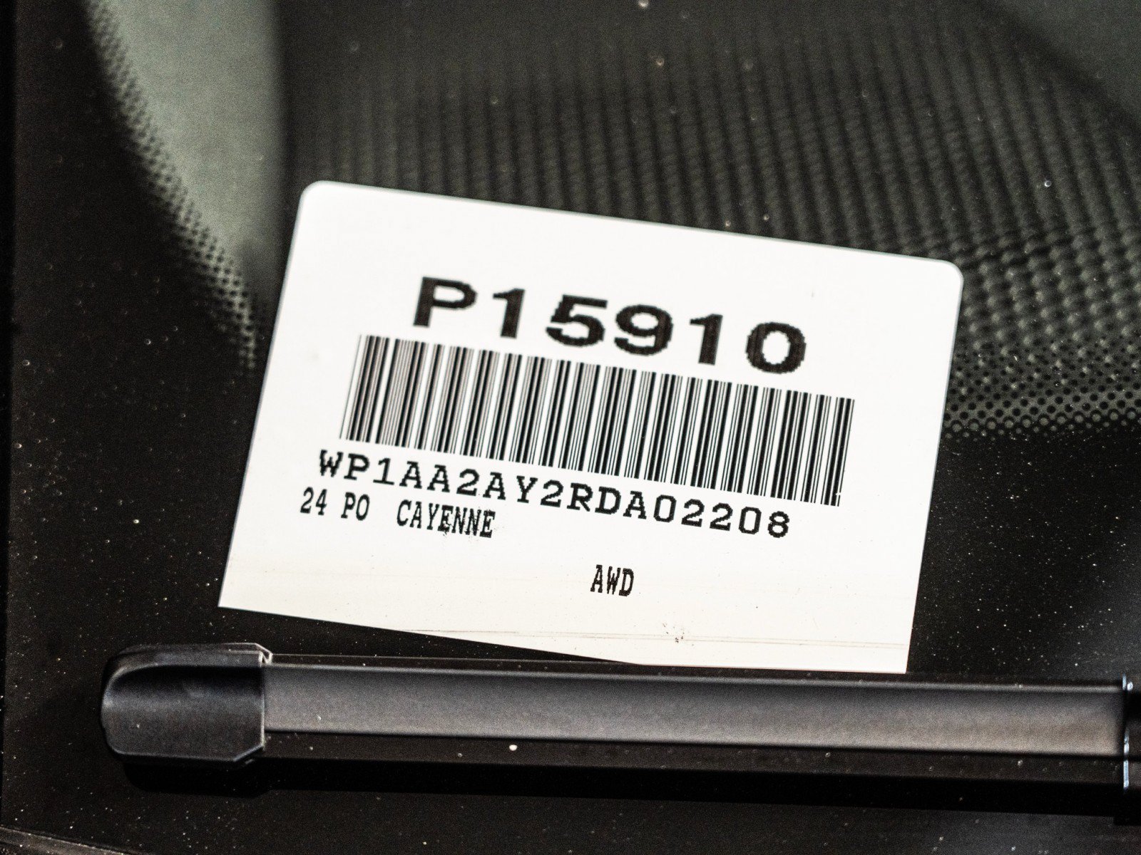Certified 2024 Porsche Cayenne AWD/4WD image 28