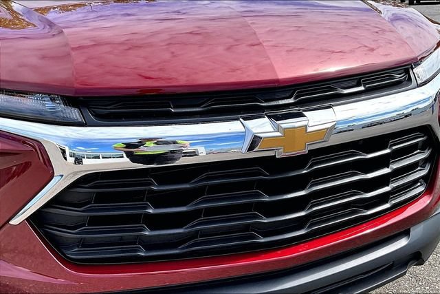 Used 2025 Chevrolet TrailBlazer LS w/ LS Convenience Package AWD/4WD image 30