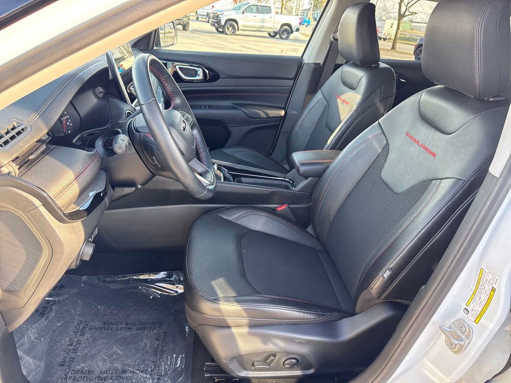 Used 2022 Jeep Compass Trailhawk w/ Trailhawk Convenience Group image 10