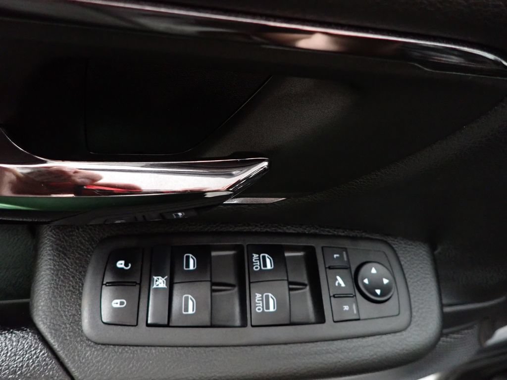 Used 2023 RAM 1500 Big Horn AWD/4WD image 17