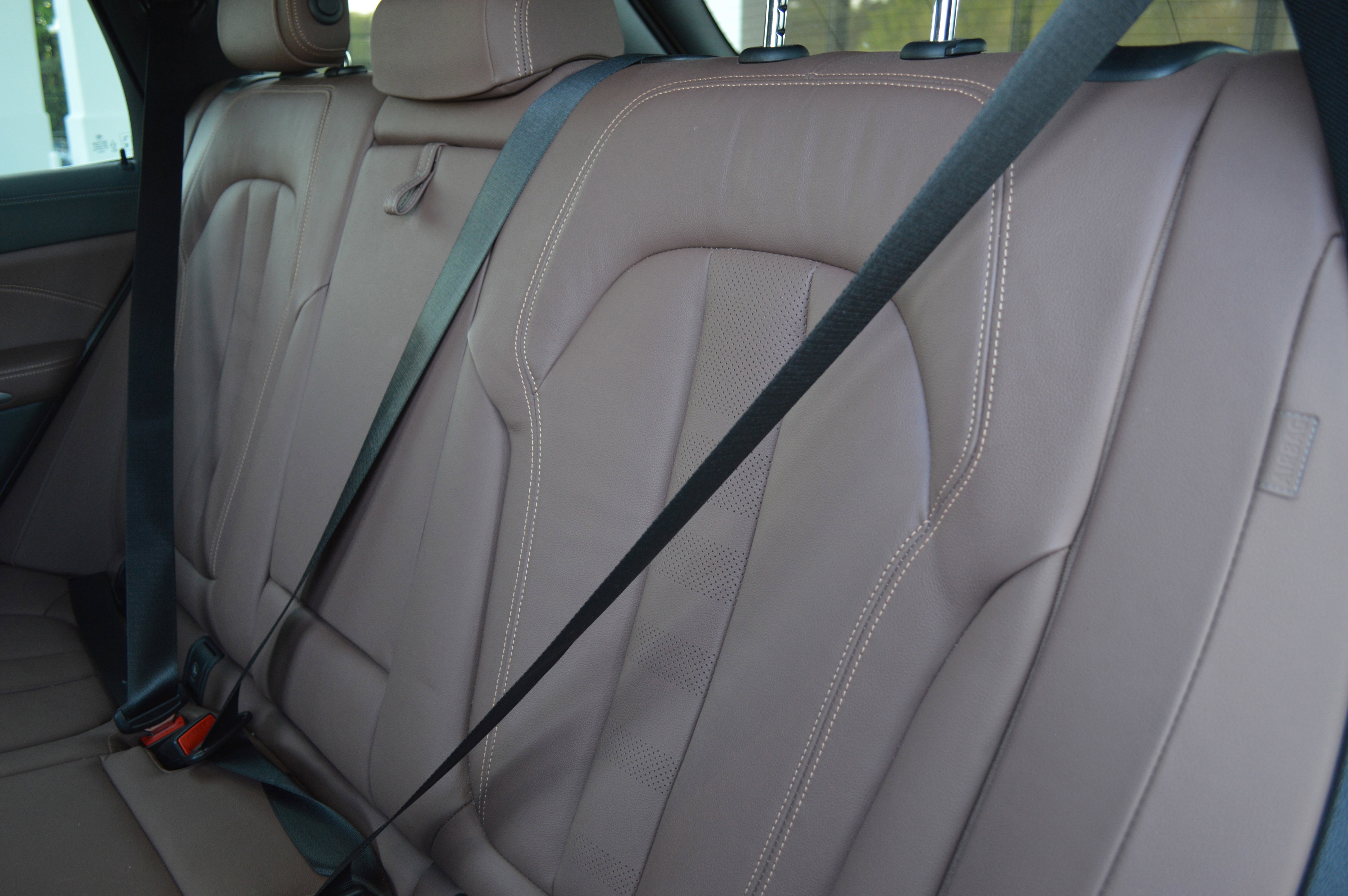 Used 2021 BMW X5 sDrive40i w/ Premium Package image 30