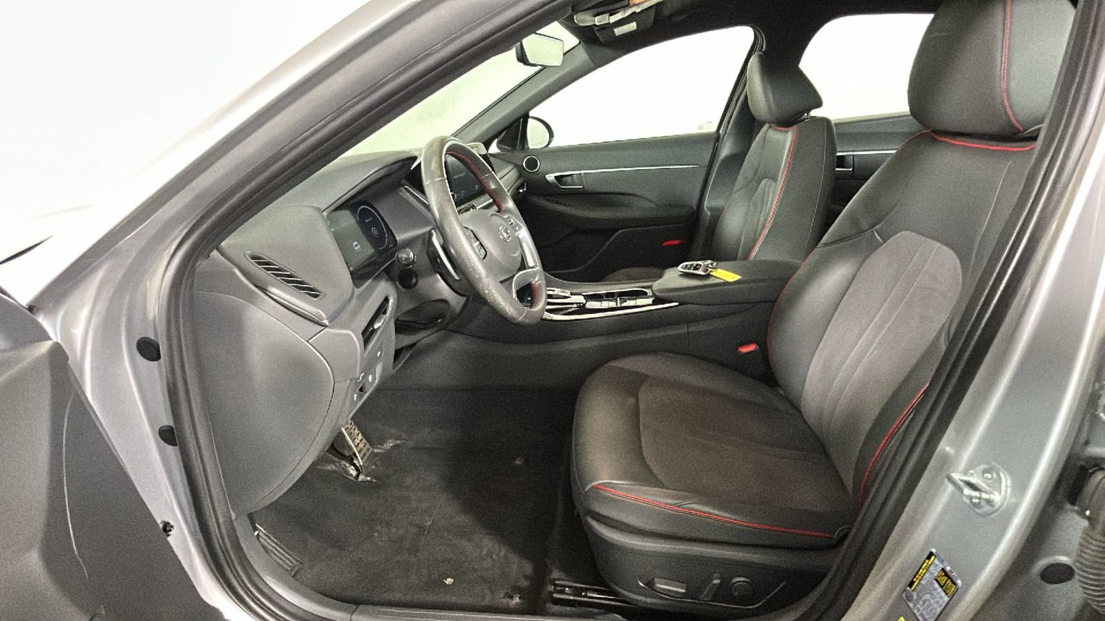 Used 2021 Hyundai Sonata SEL Plus w/ Preferred Accessory Package FWD image 13