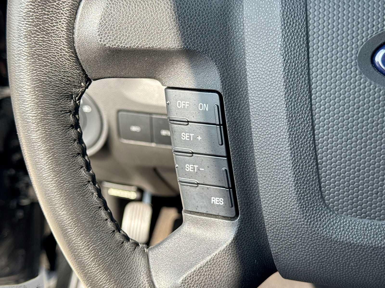 Used 2009 Ford Escape Limited FWD image 23