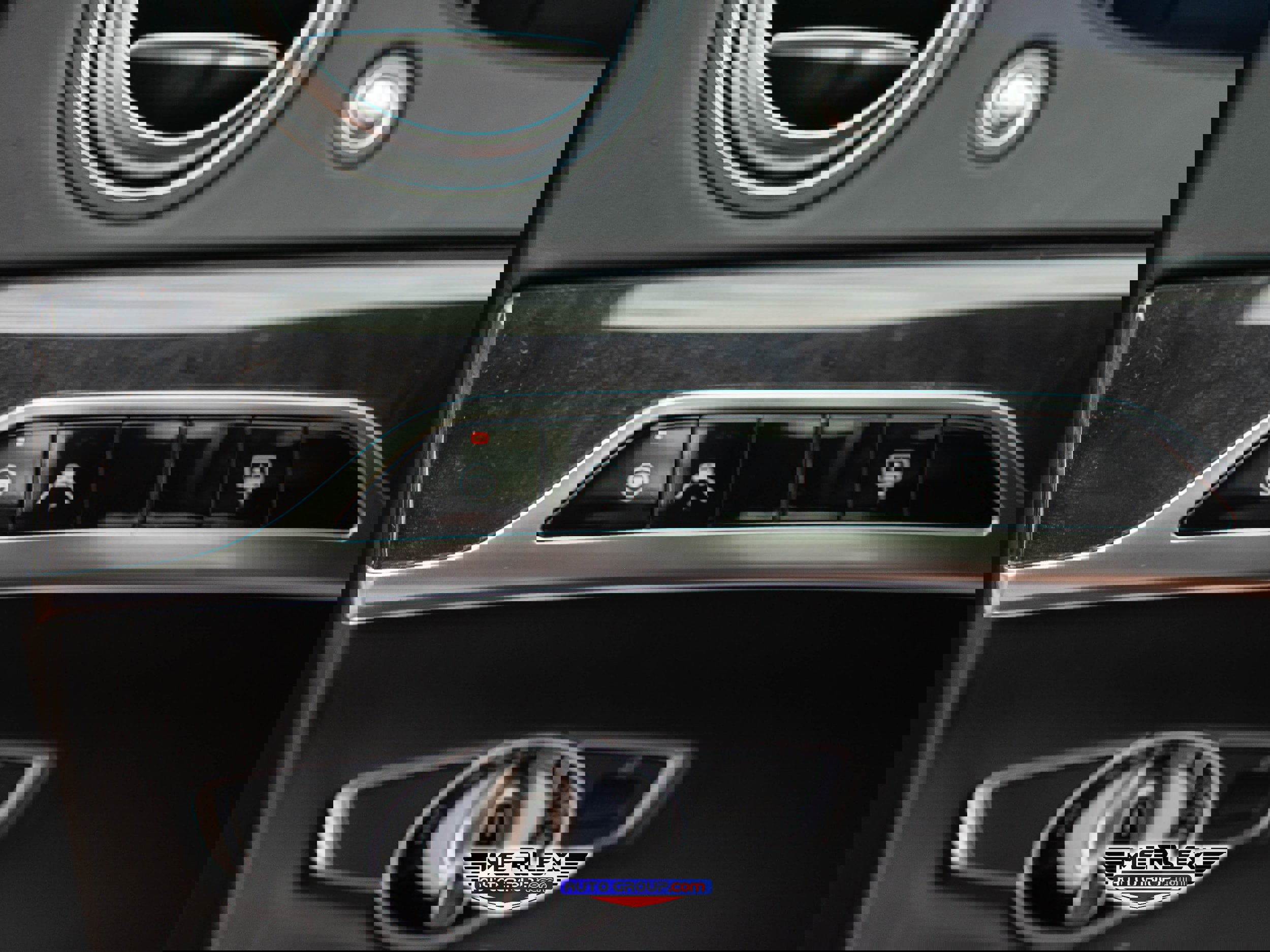 Used 2019 Mercedes-Benz S 560 4MATIC Sedan w/ Premium Package image 41