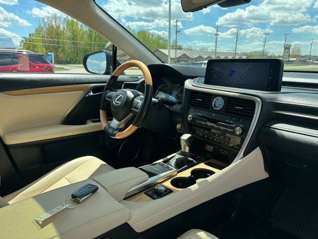 Used 2022 Lexus RX 350L Premium w/ Premium Package AWD/4WD image 9