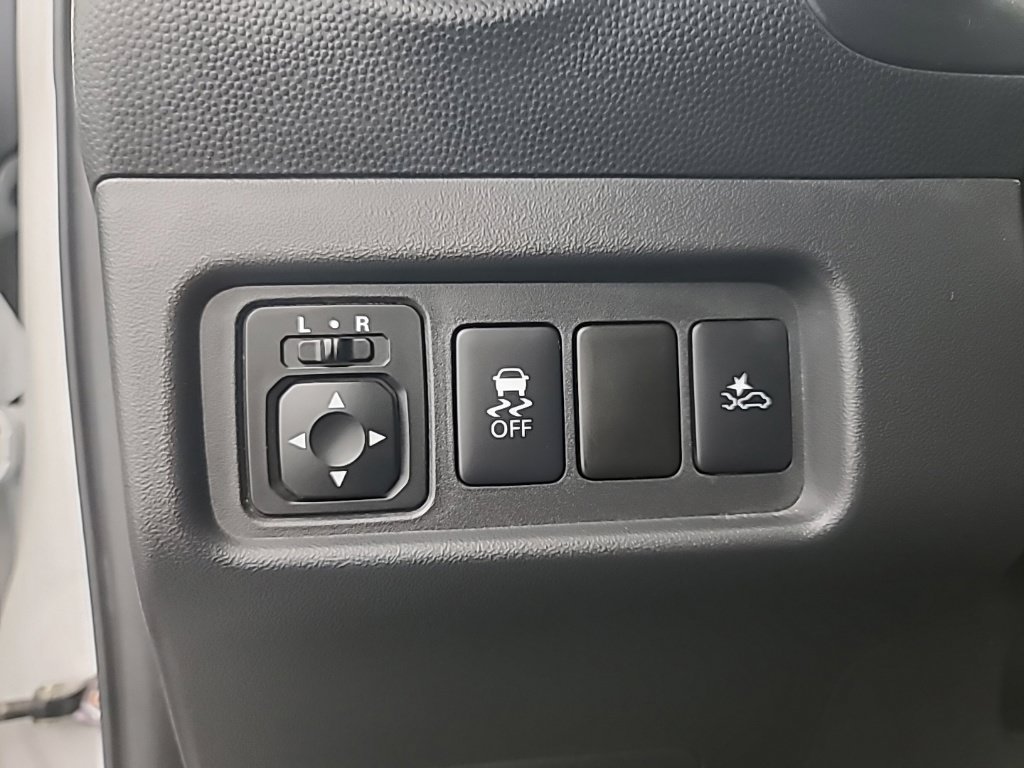 Used 2024 Mitsubishi Mirage ES FWD image 26