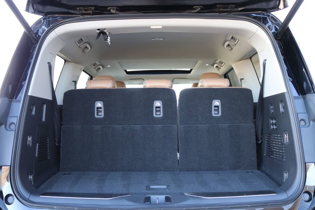 Certified 2025 INFINITI QX80 Luxe image 30