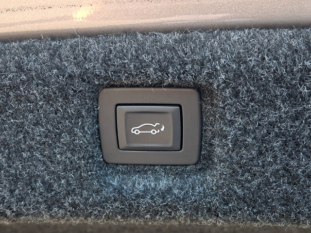 Used 2018 Cadillac CT6 Luxury AWD/4WD image 29