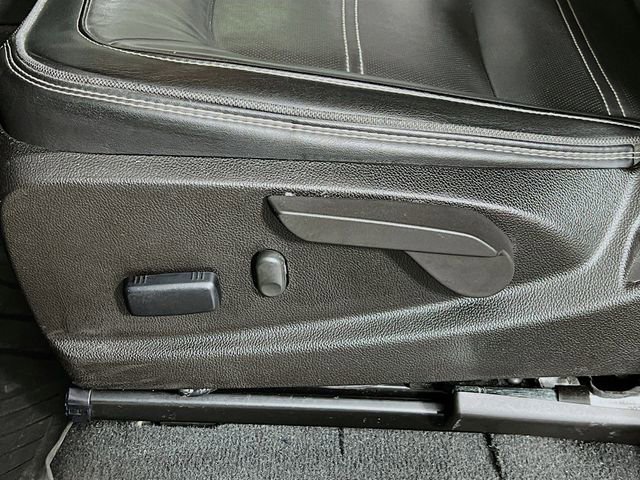 Used 2022 GMC Canyon Denali image 11