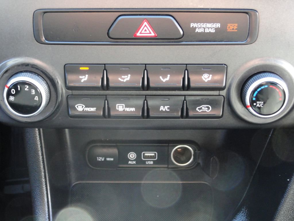 Used 2019 Kia Sportage LX FWD image 16