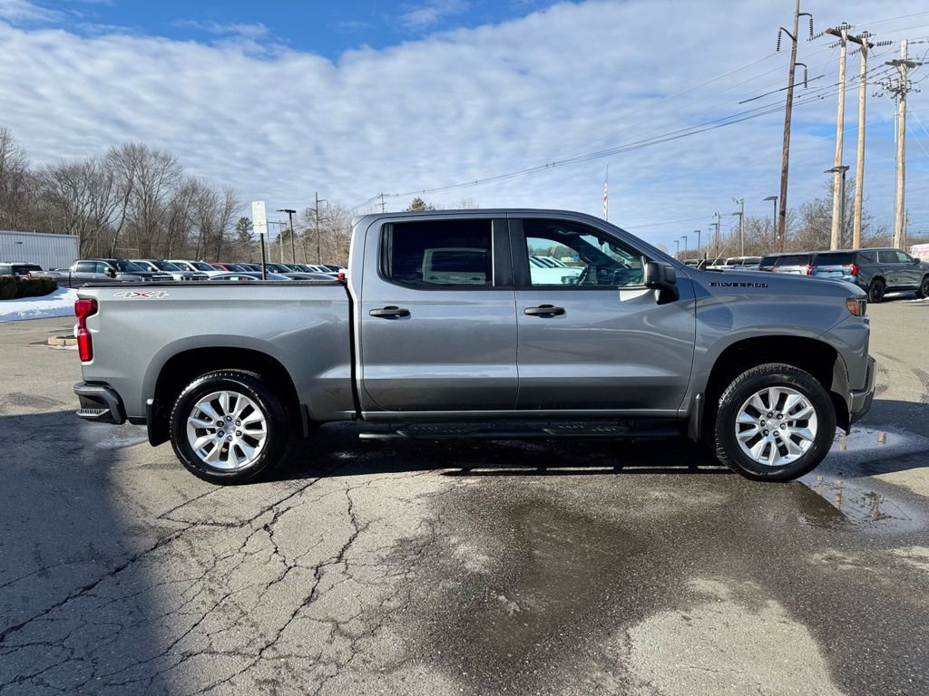 Used 2021 Chevrolet Silverado 1500 Custom w/ LPO, Dark Essentials Package image 7