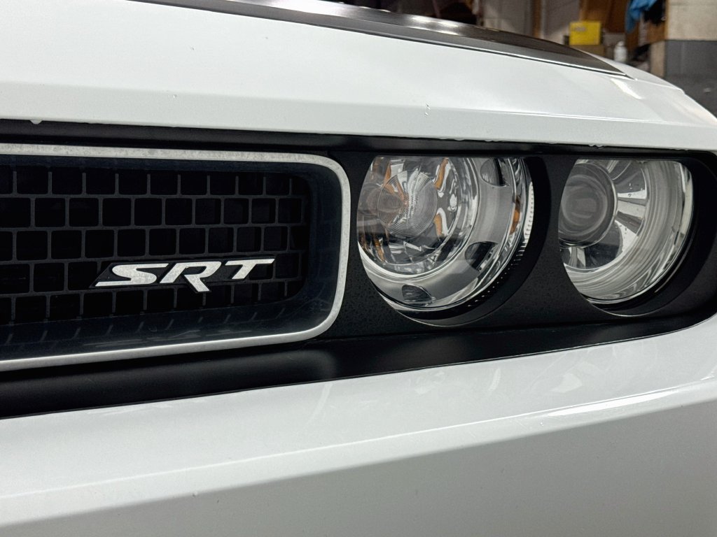 Used 2014 Dodge Challenger SRT8 w/ Harman/Kardon Audio Group RWD image 12