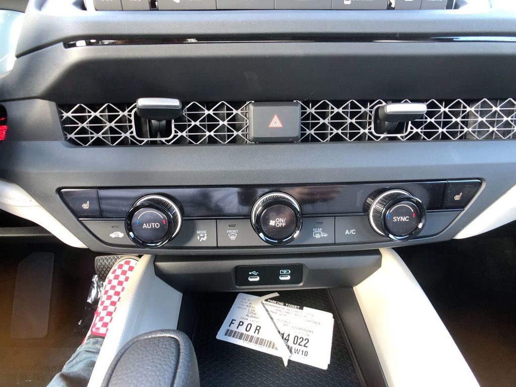 Used 2025 Honda Accord SE image 18