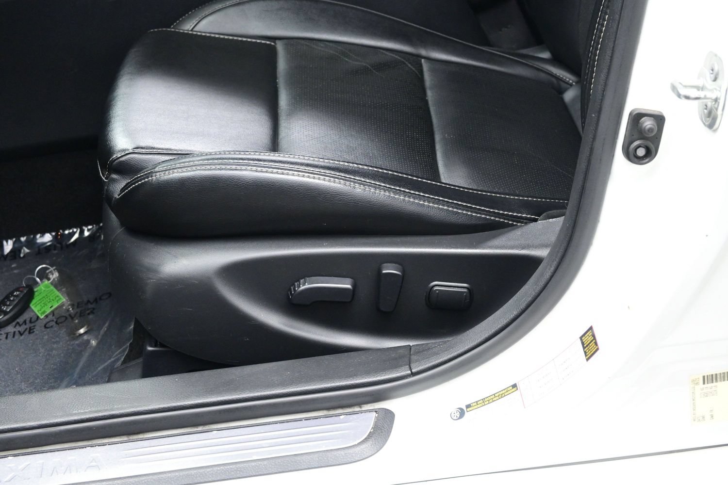 Used 2021 Nissan Maxima 3.5 SV w/ Floor Mat Group FWD image 11