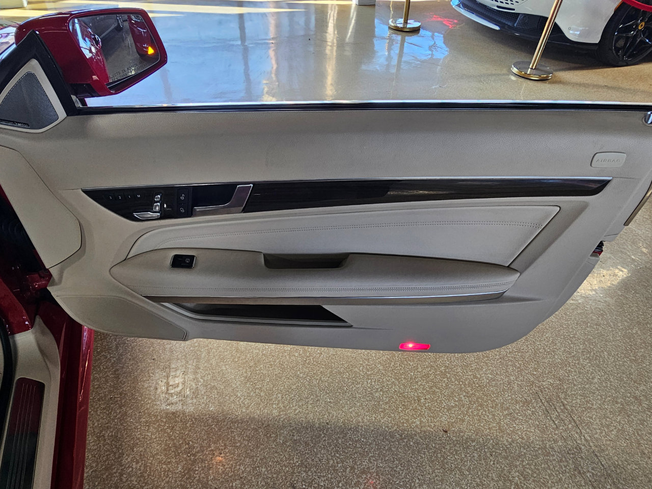 Used 2016 Mercedes-Benz E 400 Cabriolet image 10