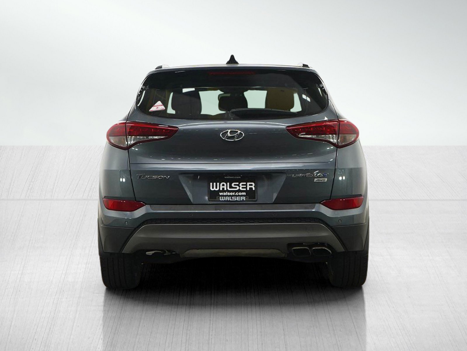 Used 2016 Hyundai Tucson Limited w/ Option Group 03 AWD/4WD image 4