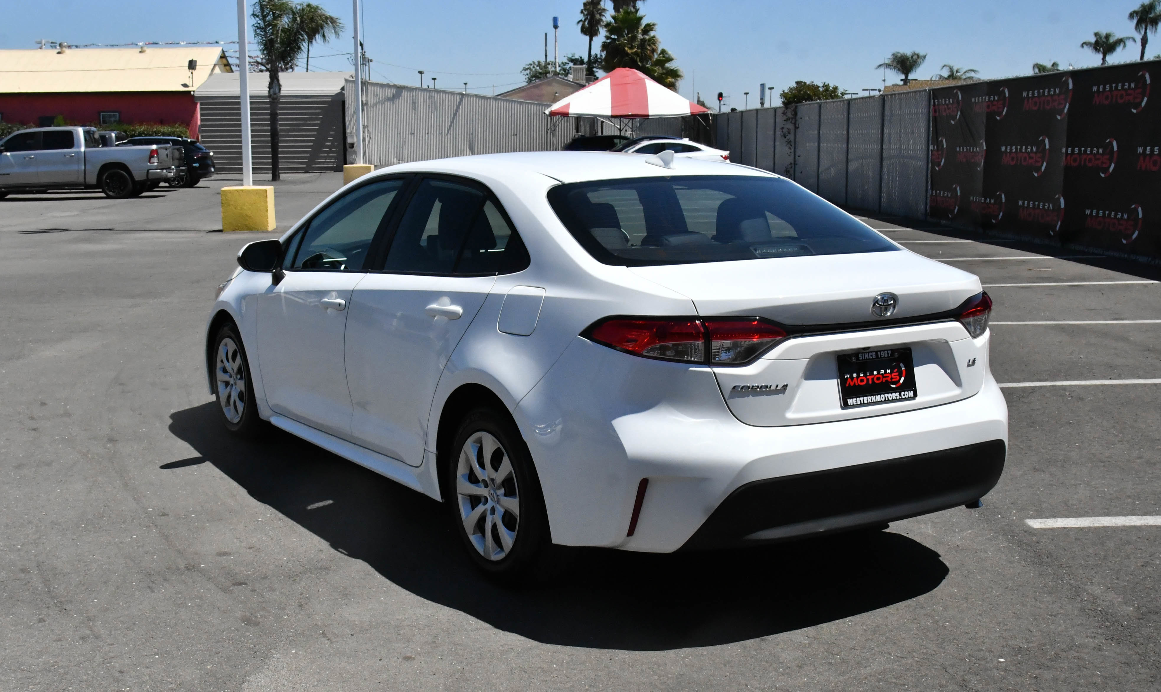 Used 2025 Toyota Corolla LE FWD image 6