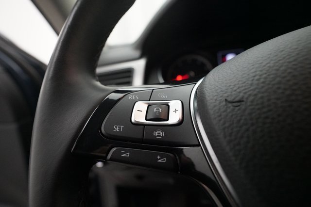 Used 2019 Volkswagen Atlas SE image 19