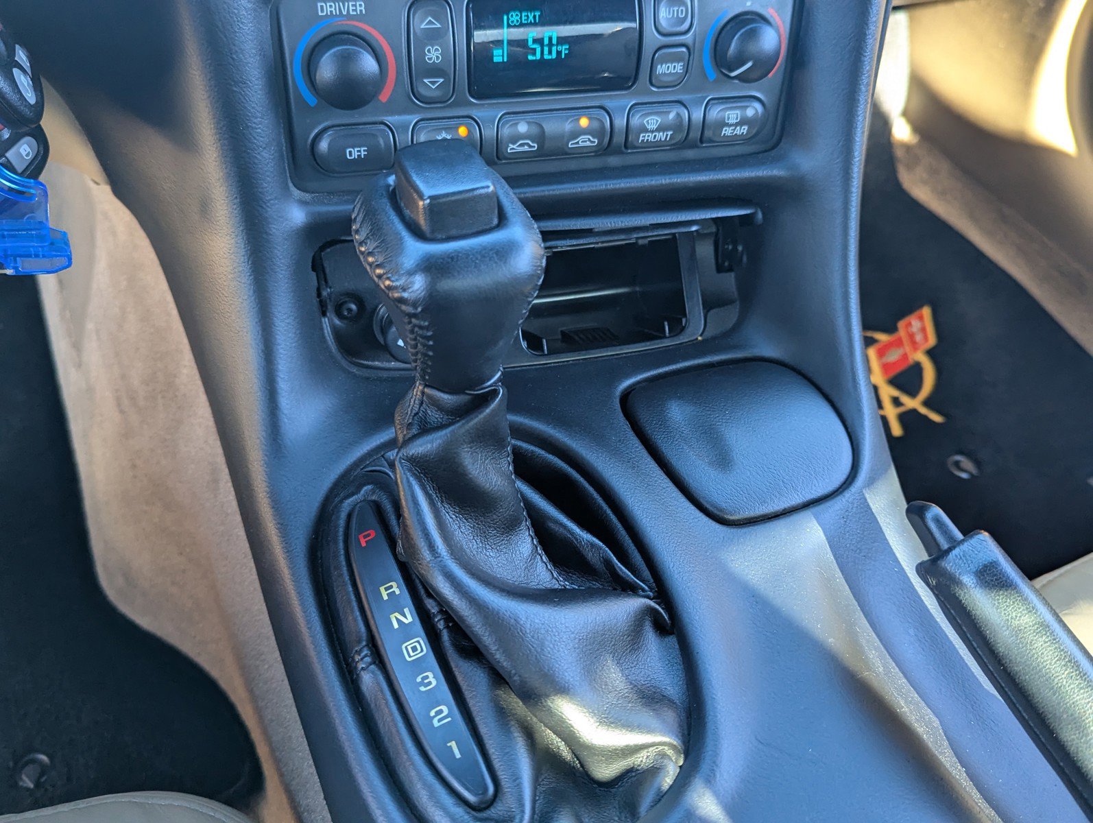 Used 2004 Chevrolet Corvette Convertible w/ Preferred Equipment Group image 27