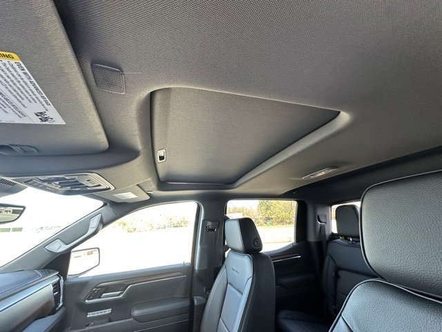 New 2026 GMC Sierra 1500 Denali w/ Denali Reserve Package image 24