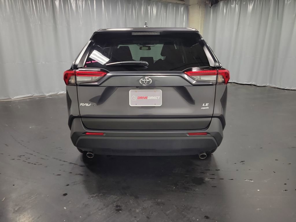 Used 2025 Toyota RAV4 LE image 7