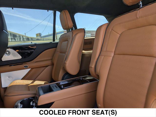 New 2025 Lincoln Aviator Black Label w/ Black Label Special Edition AWD/4WD image 22