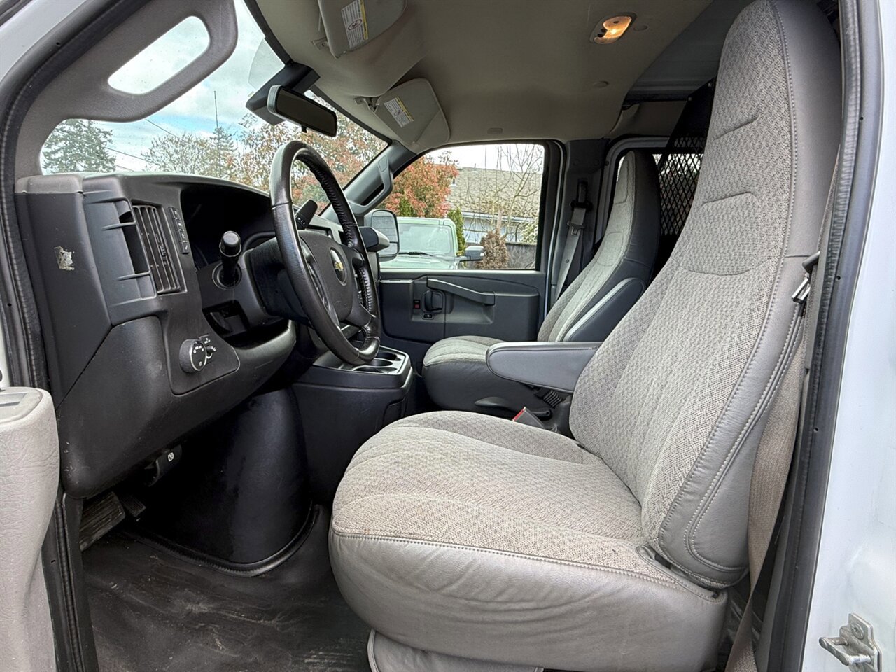 Used 2020 Chevrolet Express 2500 w/ Driver Convenience Package RWD image 11
