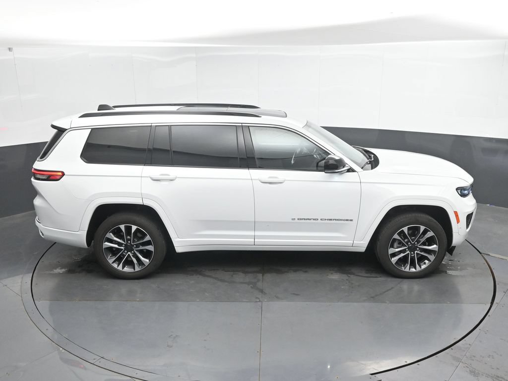 Used 2024 Jeep Grand Cherokee L Overland w/ Trailer Tow Package AWD/4WD image 36