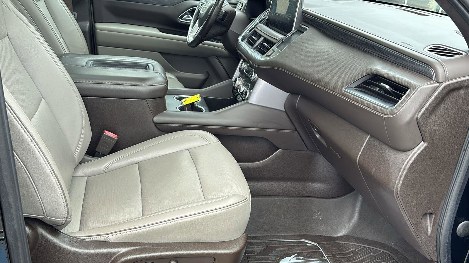 Used 2021 GMC Yukon SLT w/ SLT Luxury Plus Package image 23