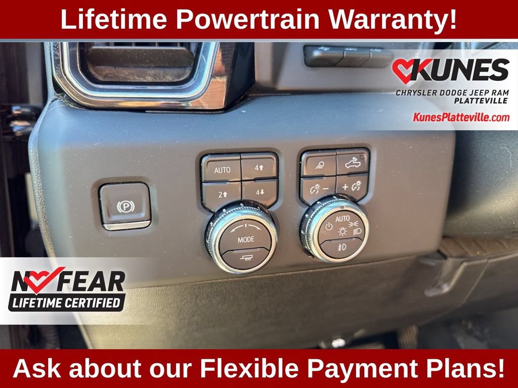 Used 2025 GMC Sierra 3500 Denali Ultimate AWD/4WD image 24