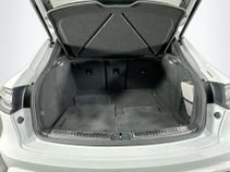 Certified 2026 Porsche Macan AWD/4WD image 19