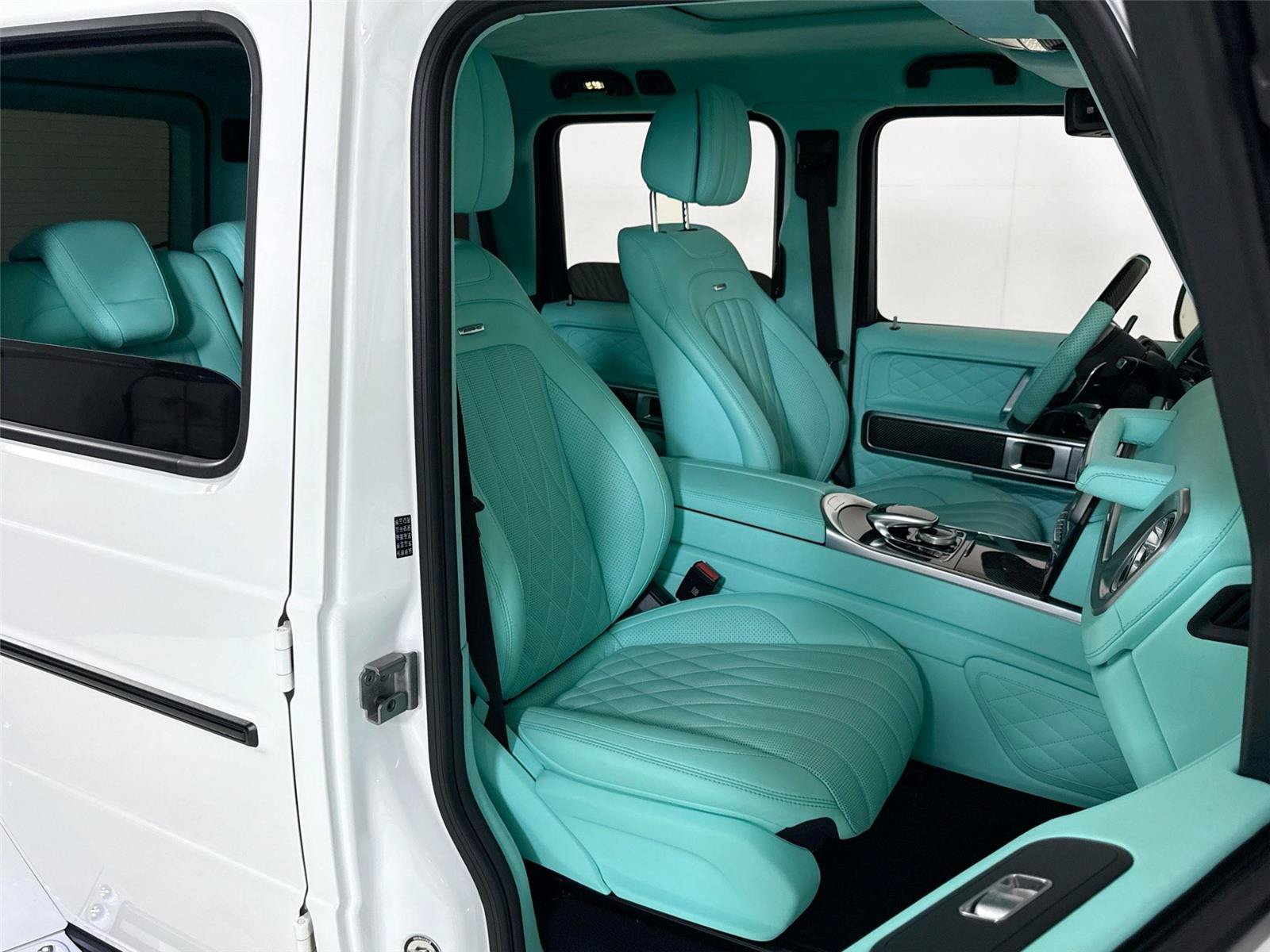 Used 2024 Mercedes-Benz G 63 AMG 4MATIC image 29