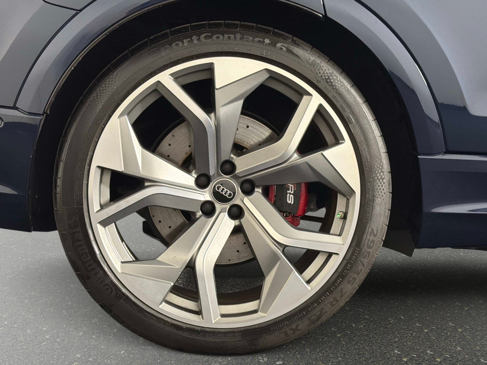 Used 2024 Audi RS Q8 AWD/4WD image 17