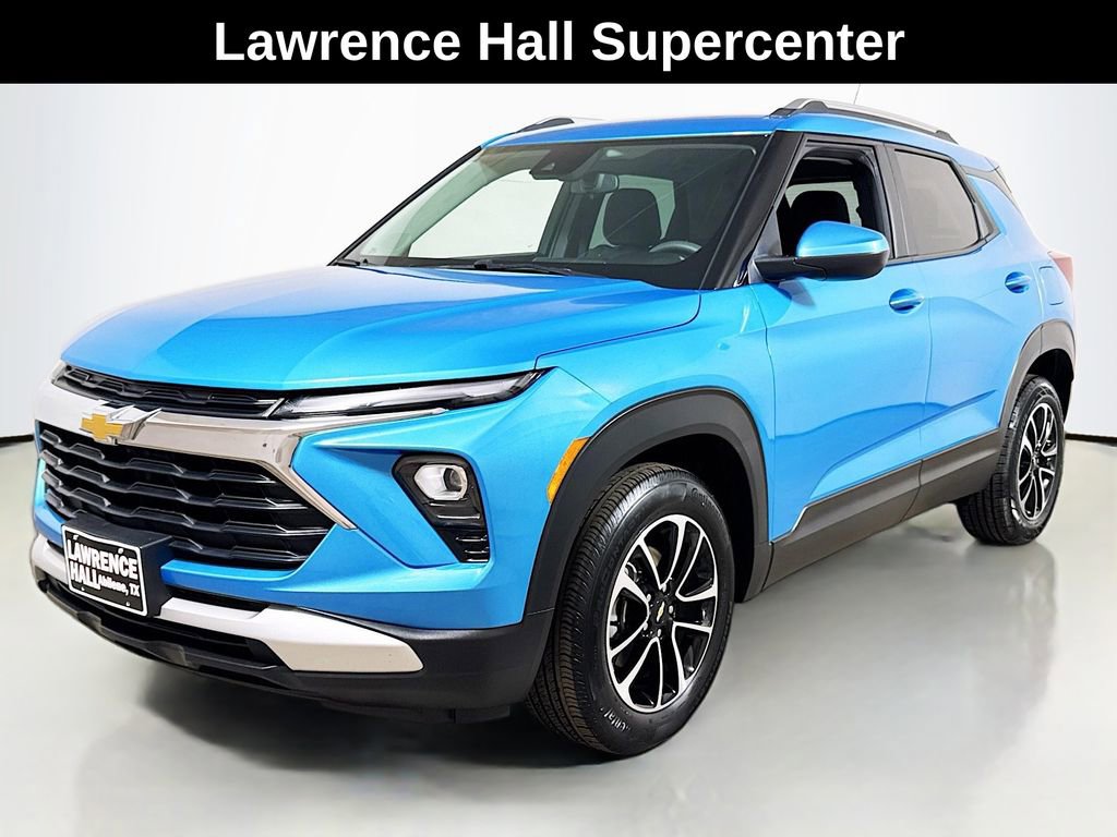Used 2025 Chevrolet TrailBlazer LT image 1