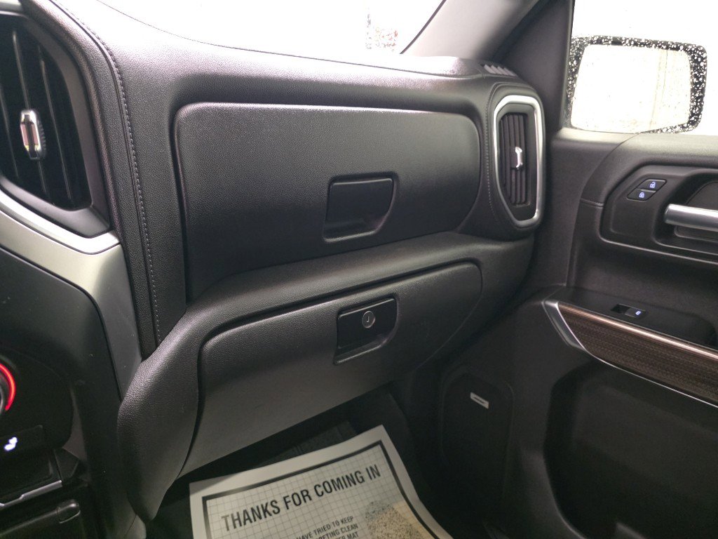Used 2019 Chevrolet Silverado 1500 RST AWD/4WD image 24