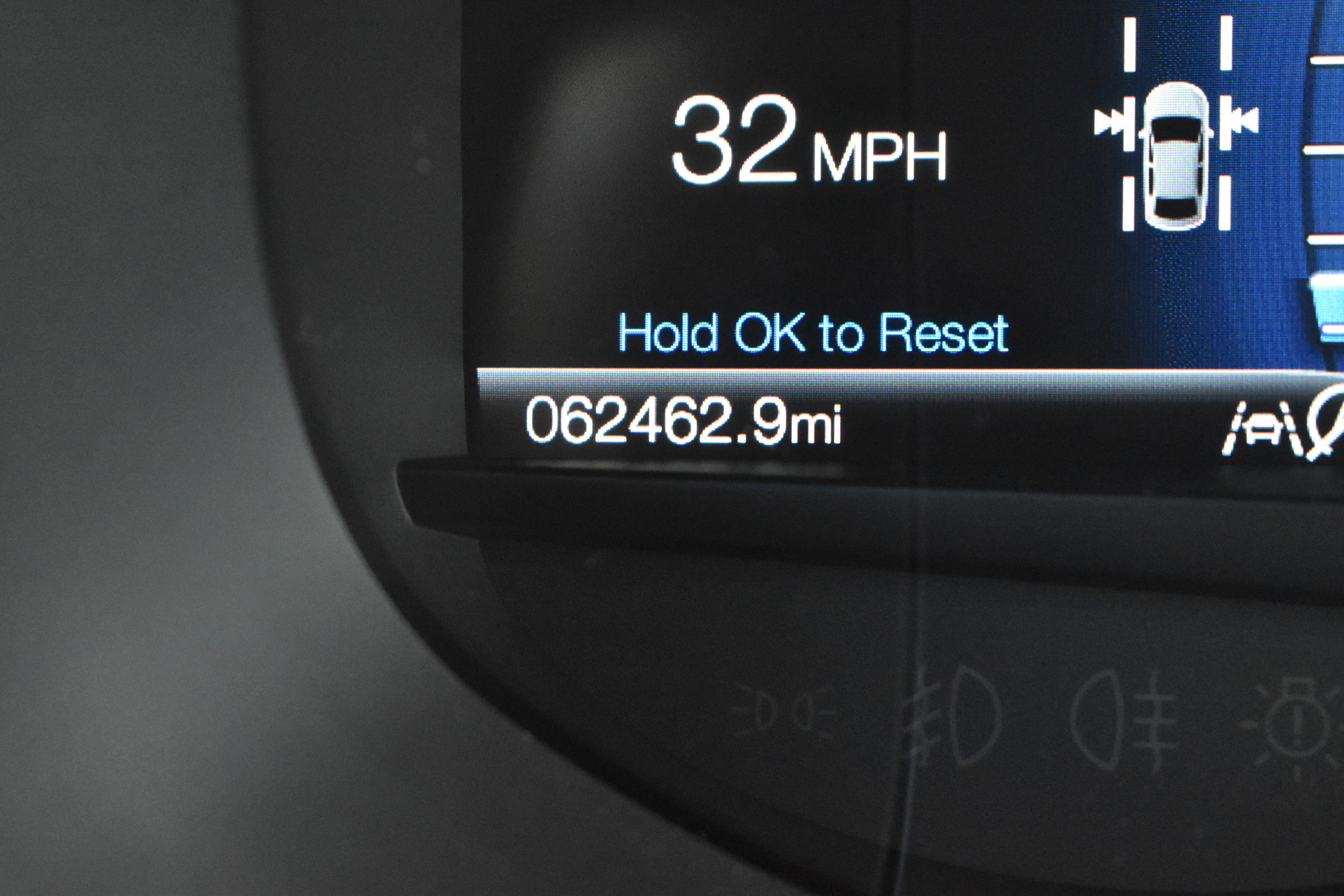 Used 2022 Ford Edge Titanium image 28