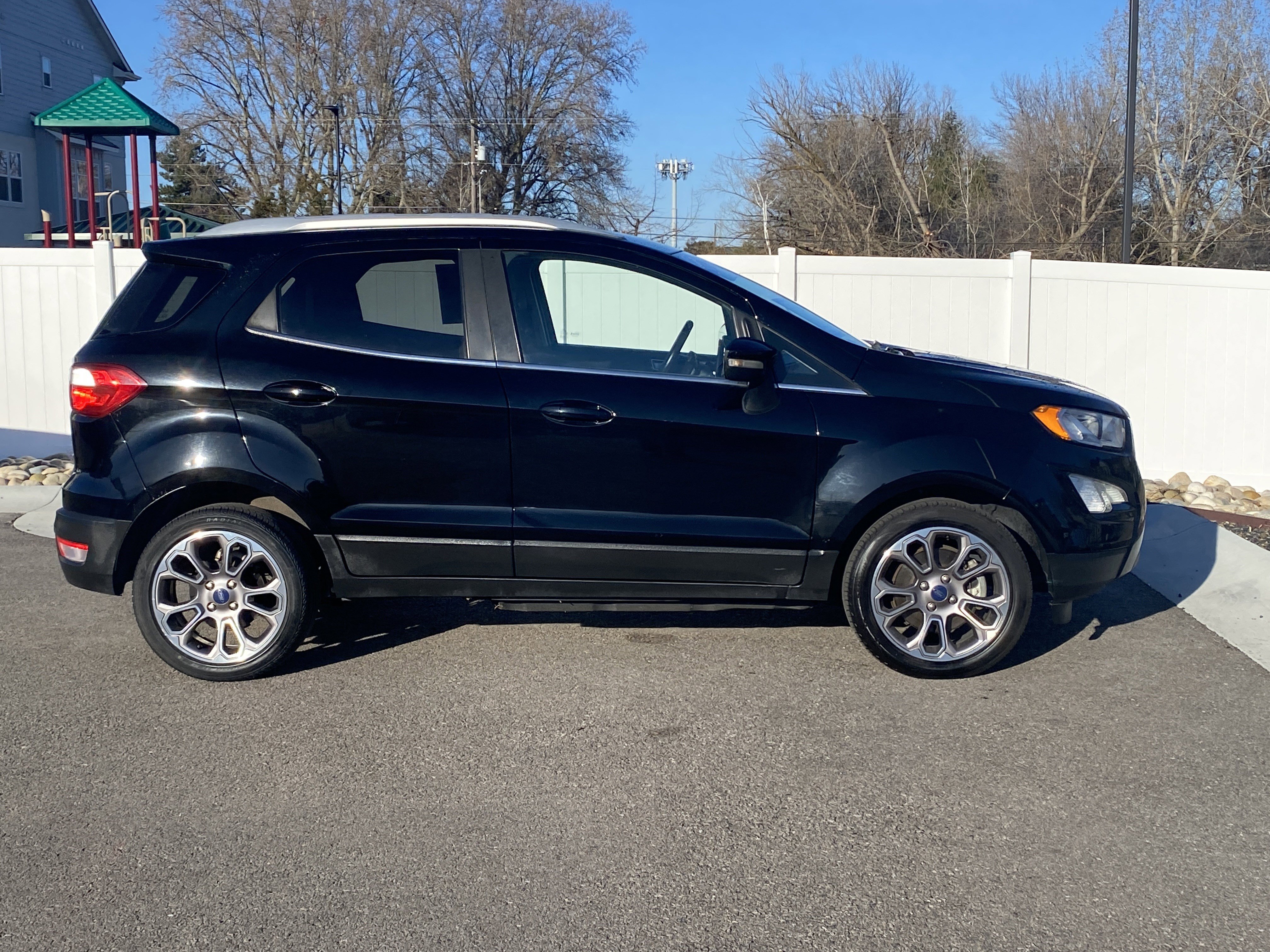 Used 2019 Ford EcoSport Titanium image 7