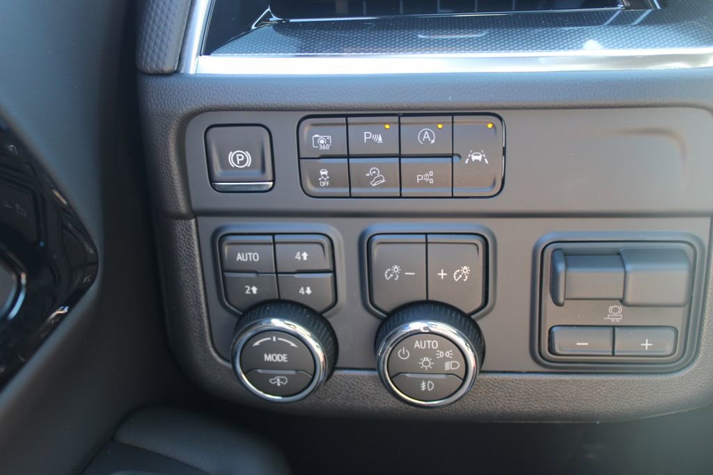 New 2026 Chevrolet Suburban RST AWD/4WD image 44