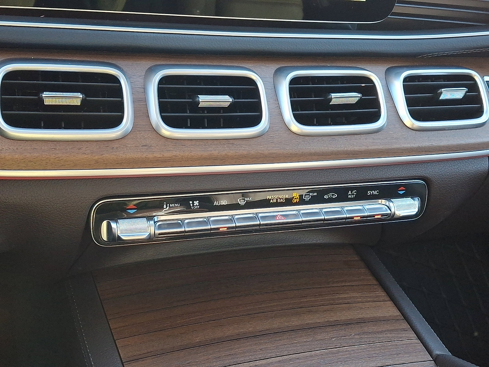 Certified 2023 Mercedes-Benz GLS 450 4MATIC image 17