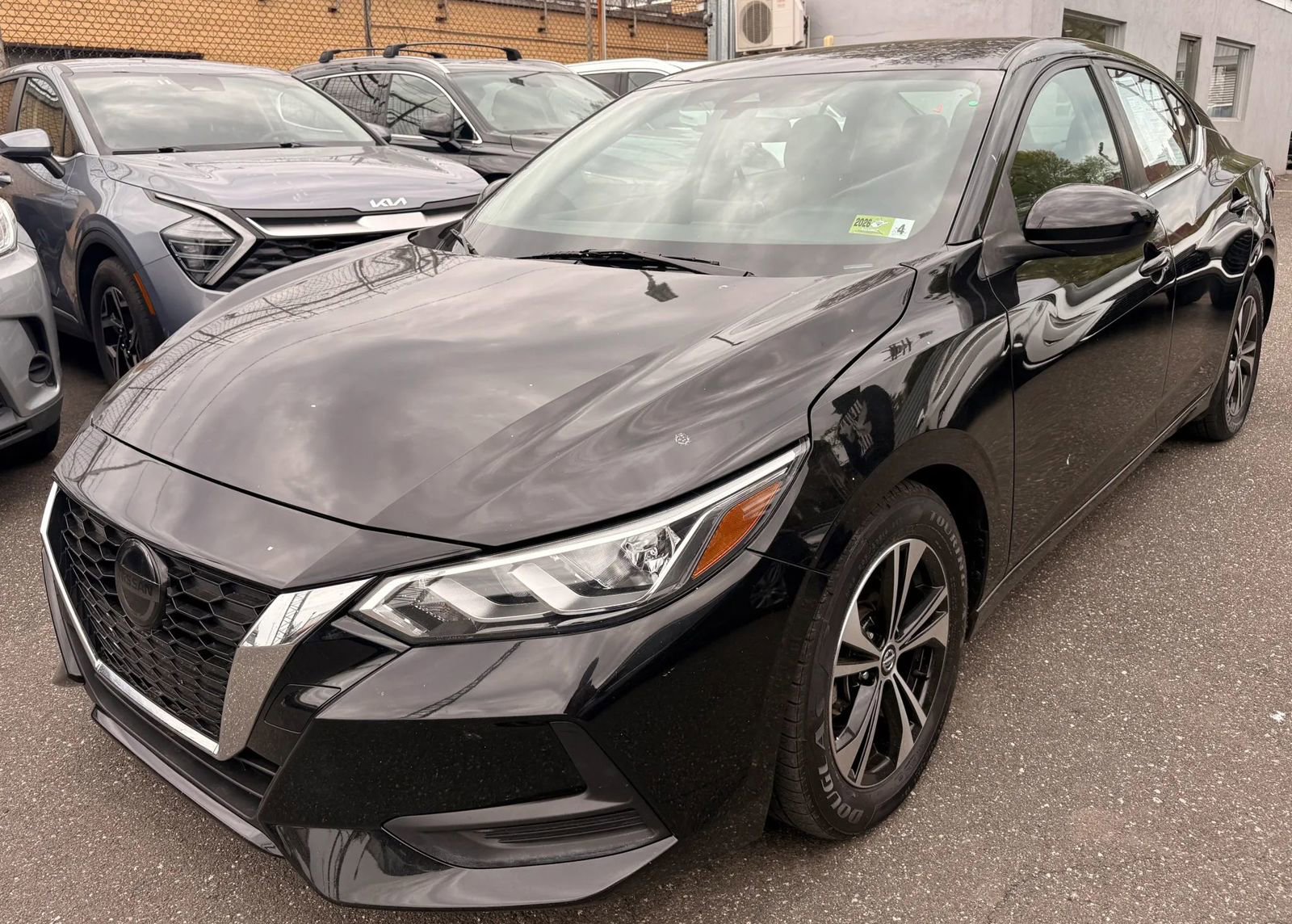 Used 2021 Nissan Sentra SV FWD image 1