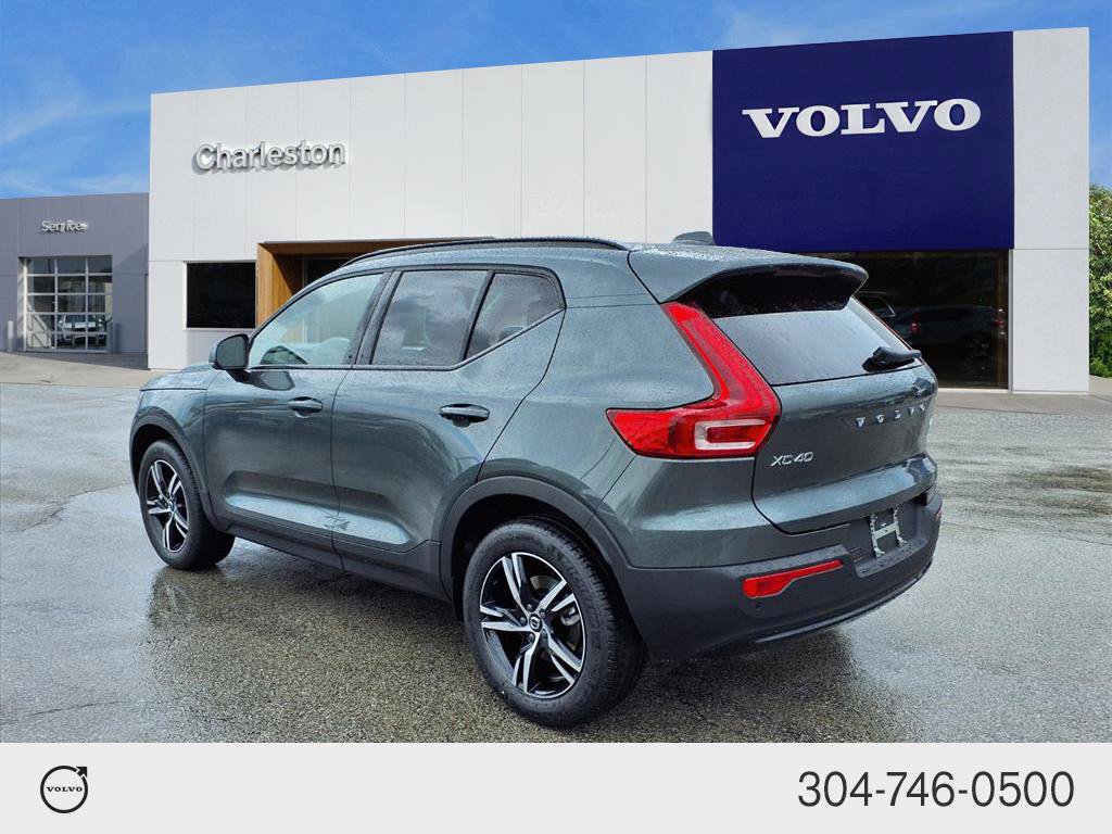 New 2026 Volvo XC40 B4 Core w/ Protection Package Premier FWD image 6